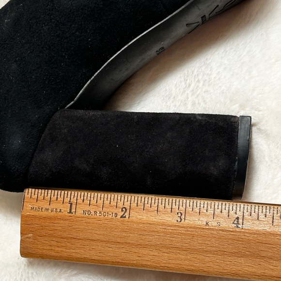 WOMENS SIZE 9.5 BLACK NINE WEST SUEDE BLOCK HEEL SHOES - Picture 7 of 7